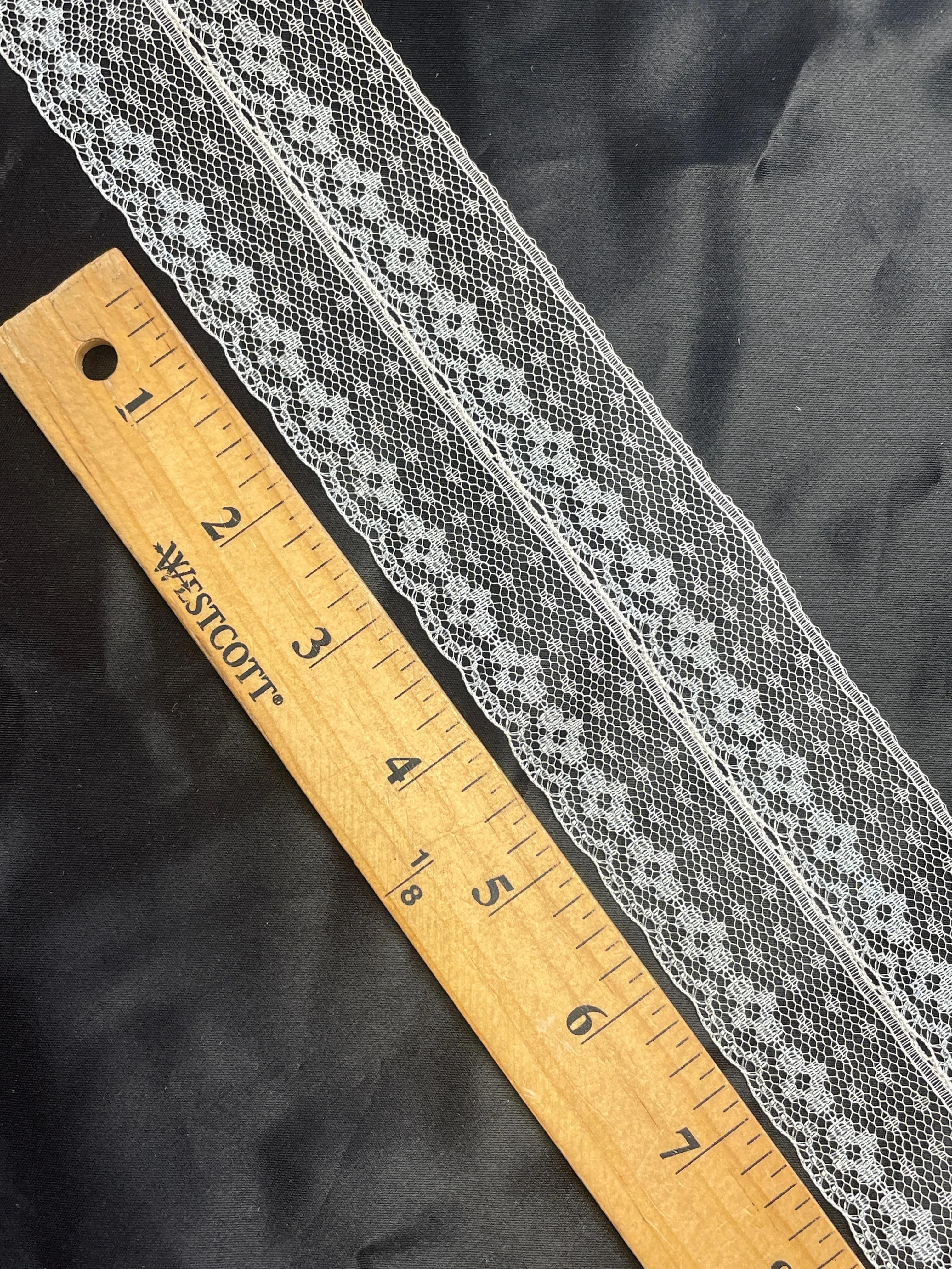 2 YD Nylon Flat Lace Trim Vintage - Off White with Light Blue