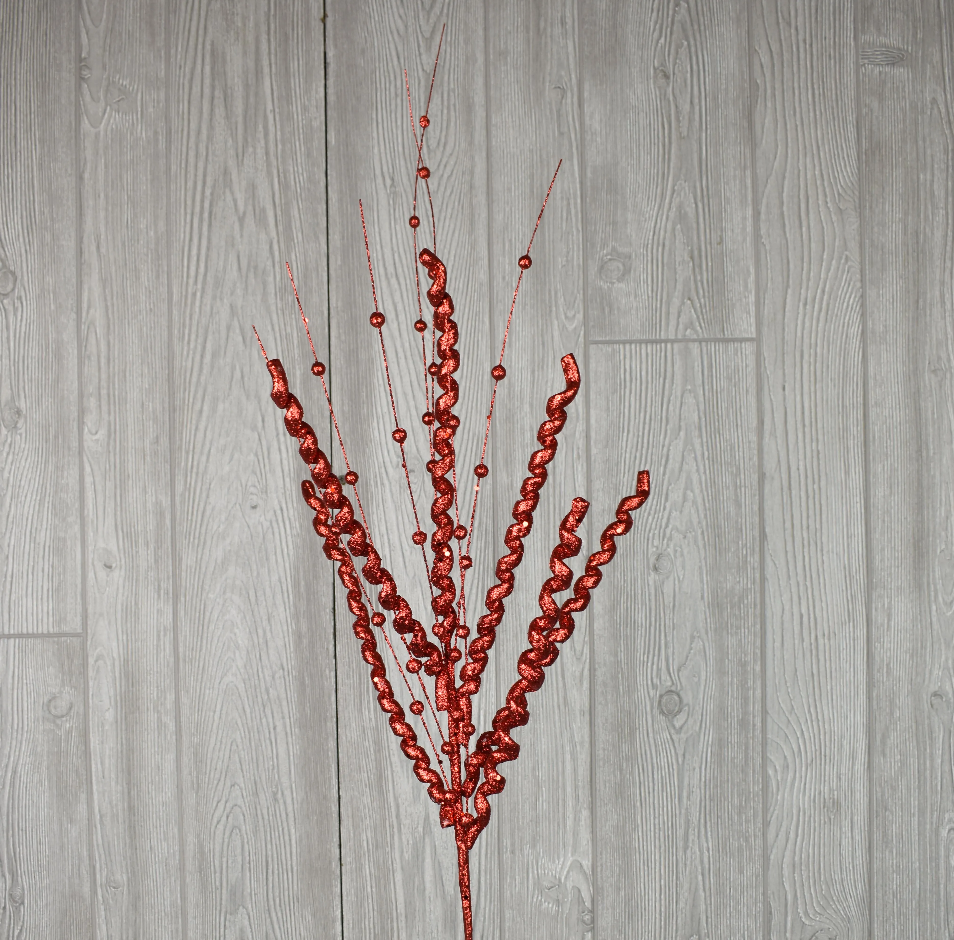 38" Curly Spray with Balls in Red | QD