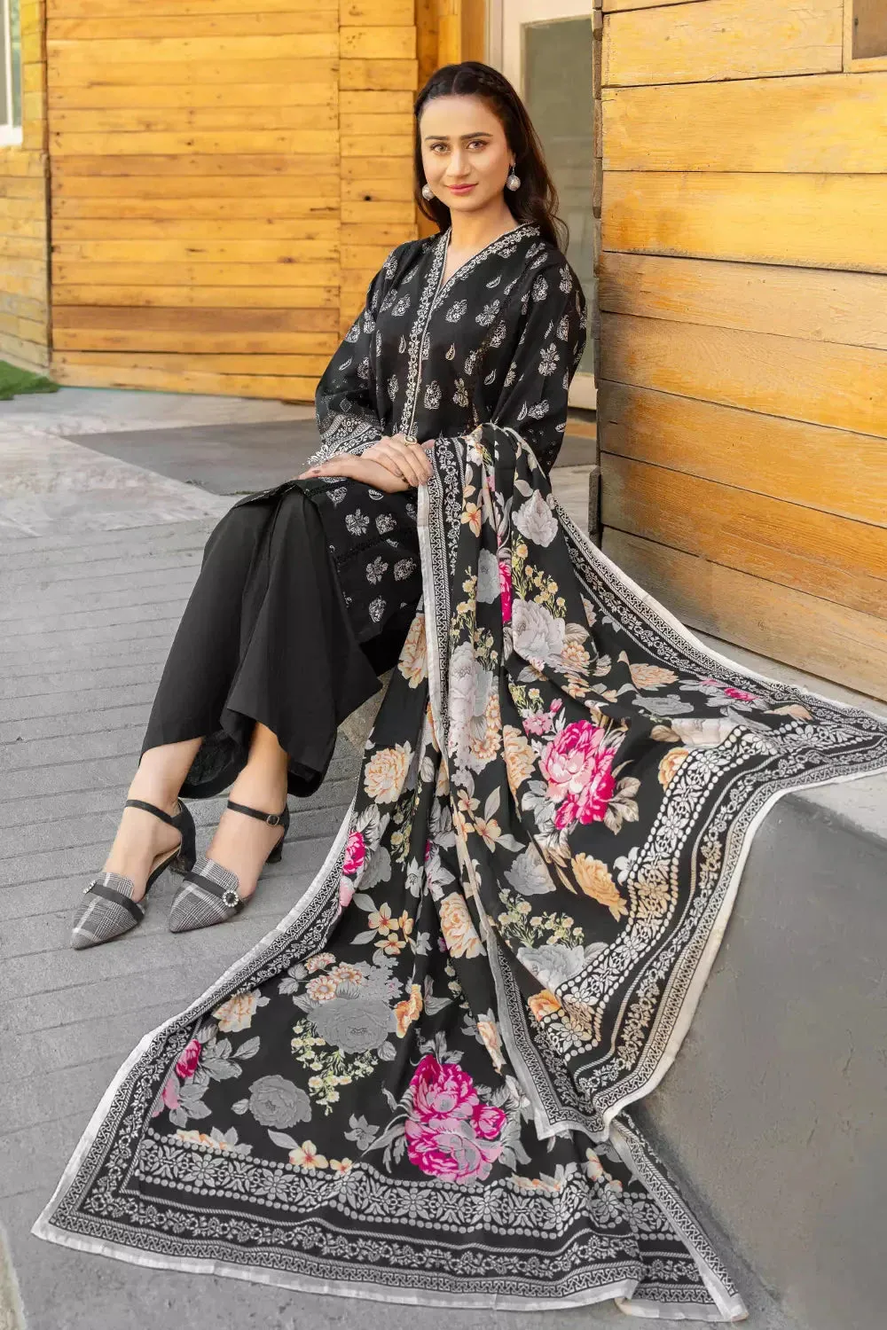 3PC Printed Unstitched Lawn Suit KLA-2798