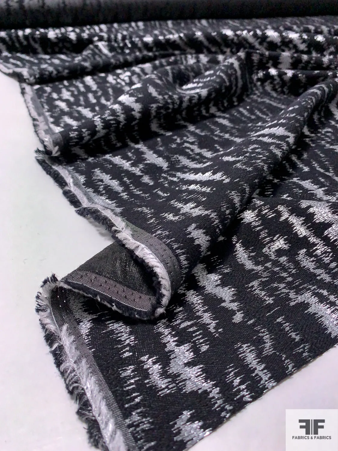 Abstract Metallic Brocade - Black / Silvery-Lilac
