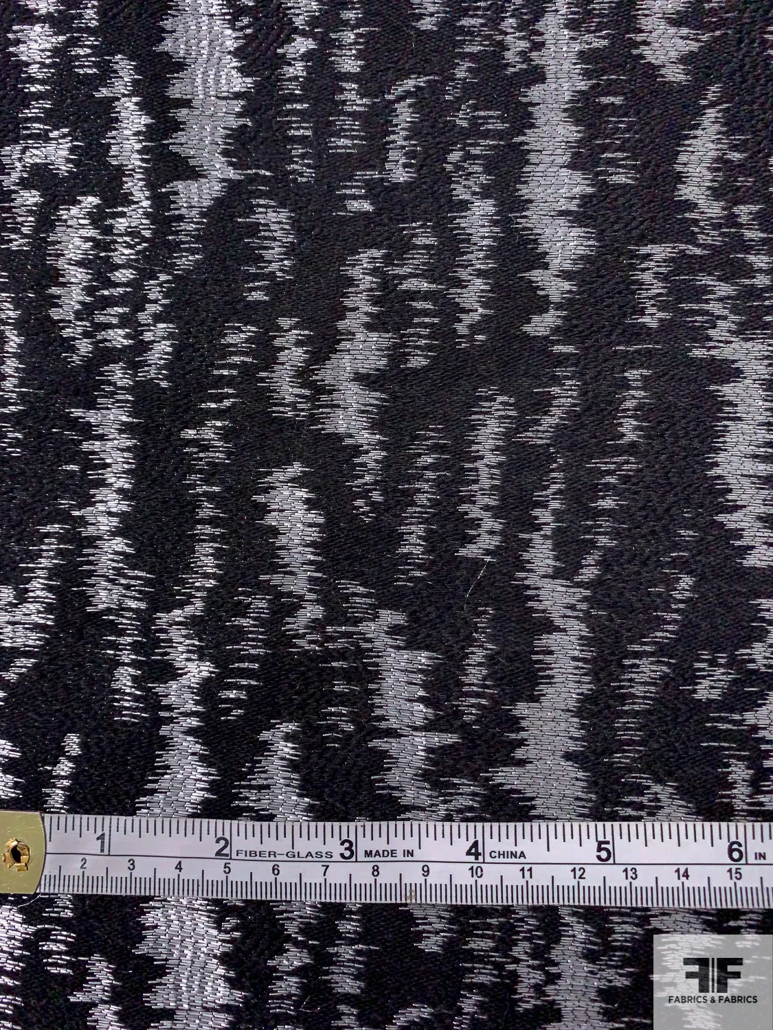Abstract Metallic Brocade - Black / Silvery-Lilac