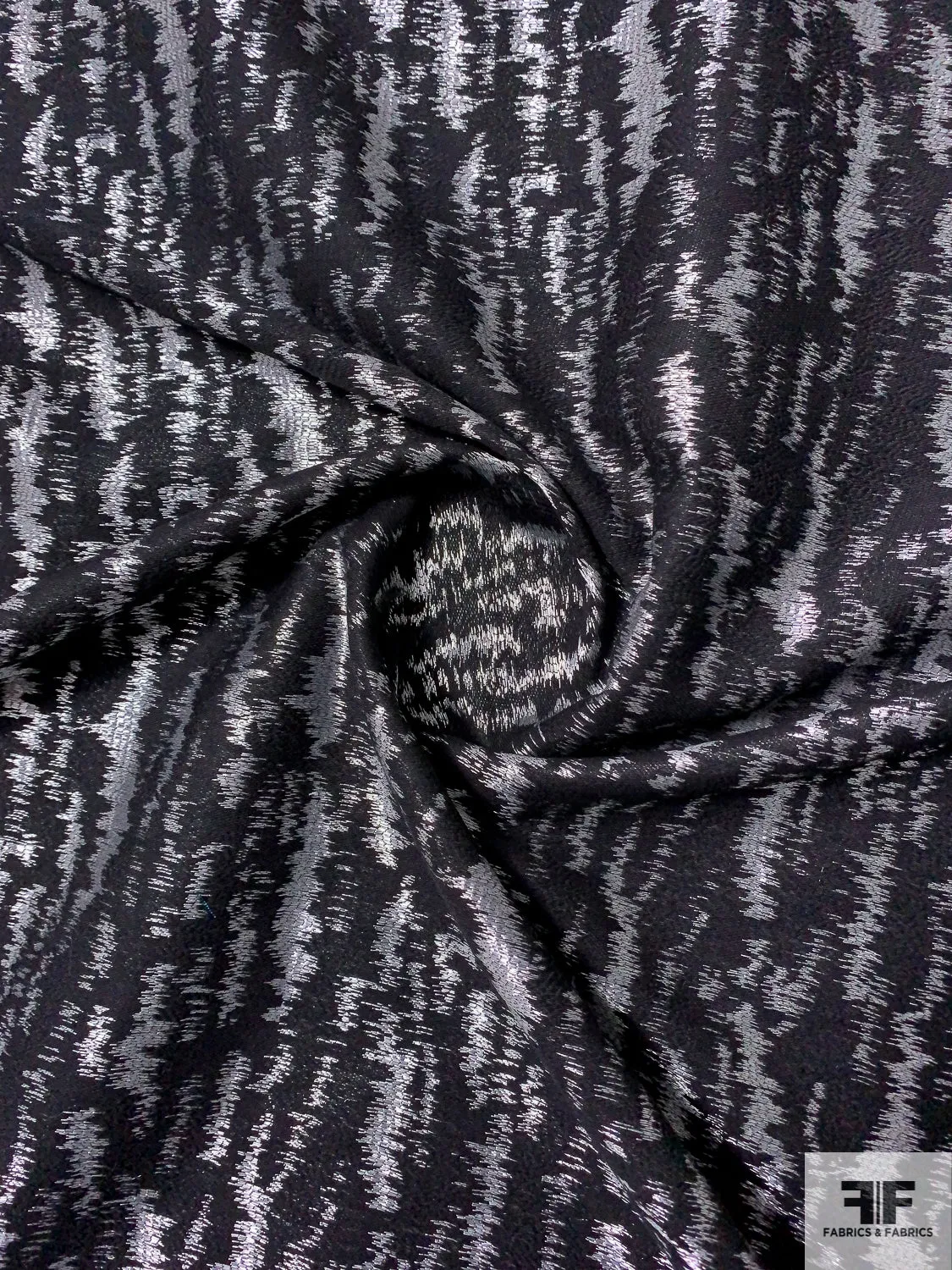 Abstract Metallic Brocade - Black / Silvery-Lilac