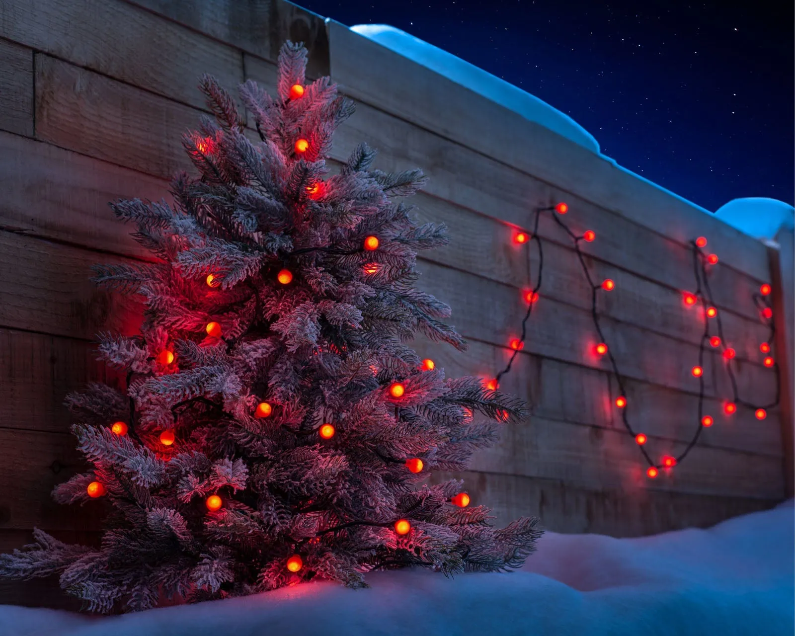 Berry Multi-Function 100 LED Connectable Light String, Bright Red