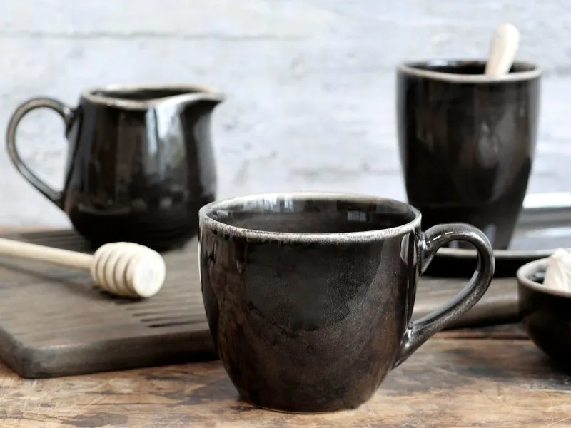 Calais Mug (Black)
