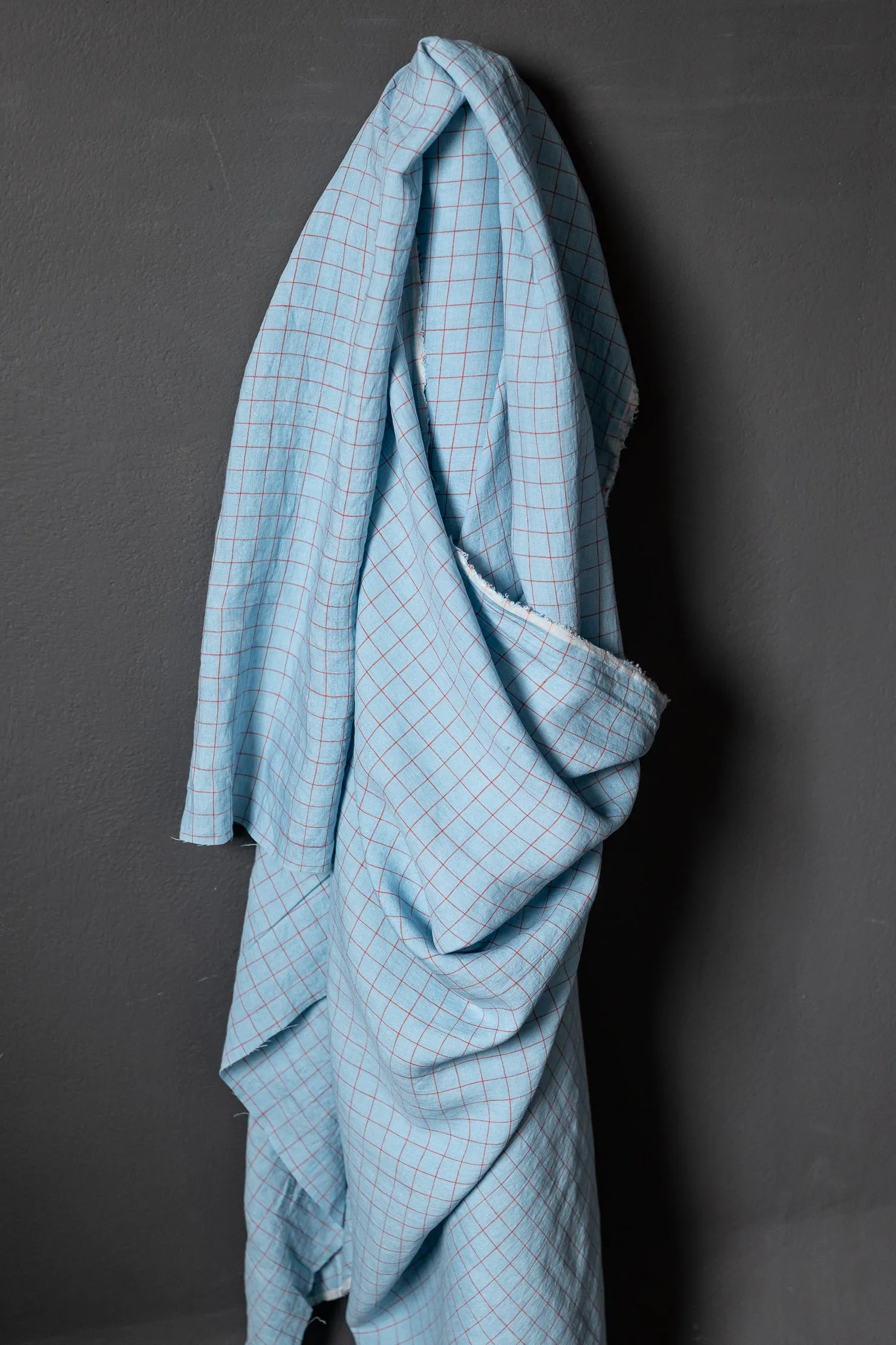 Laundered Linen / Sebastian