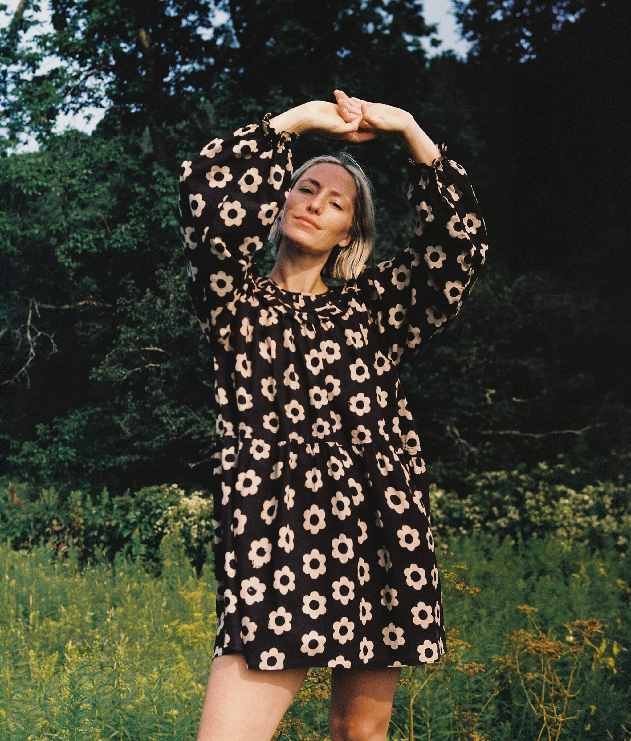 The Salona Dress | Noir Daisy