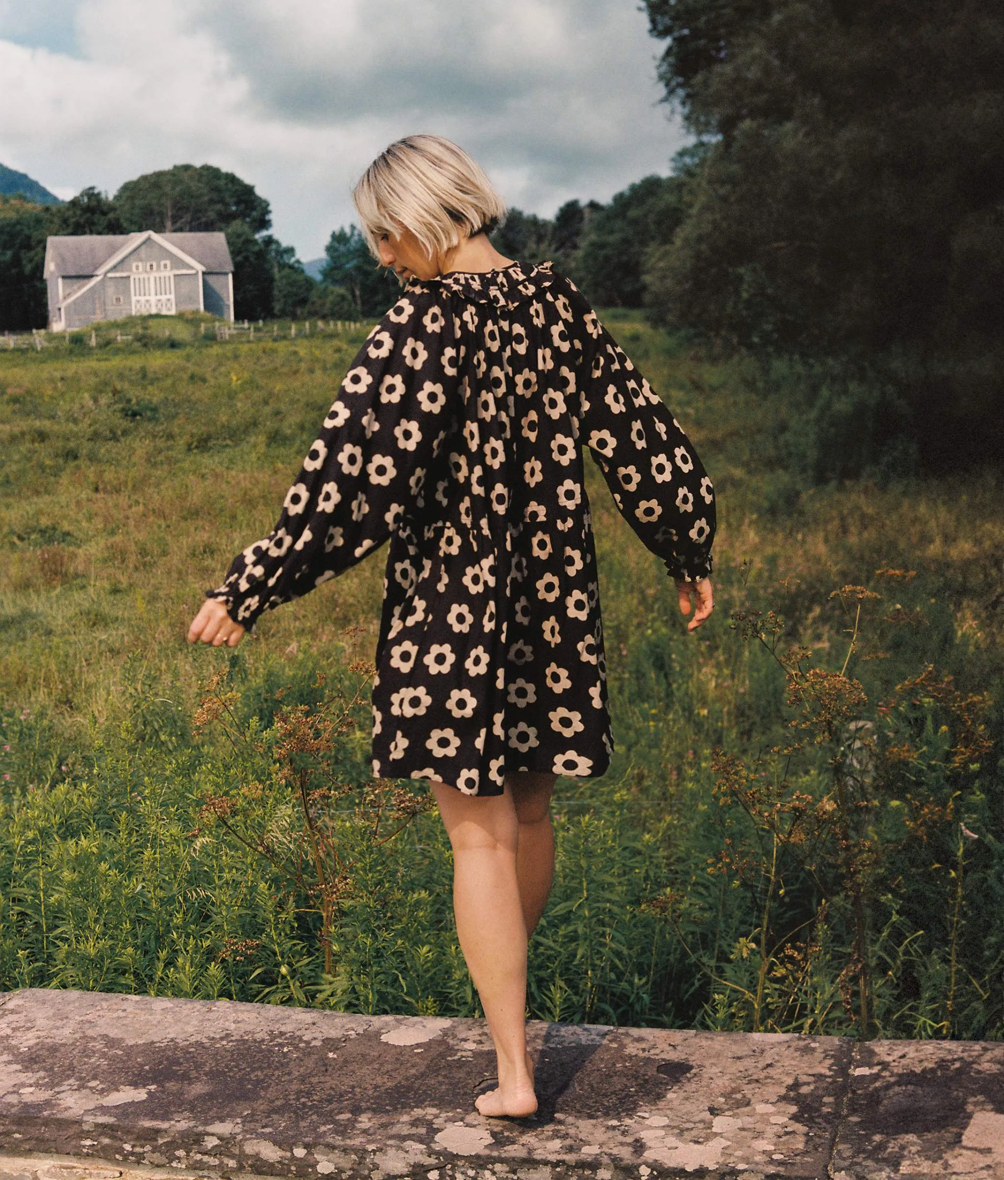 The Salona Dress | Noir Daisy